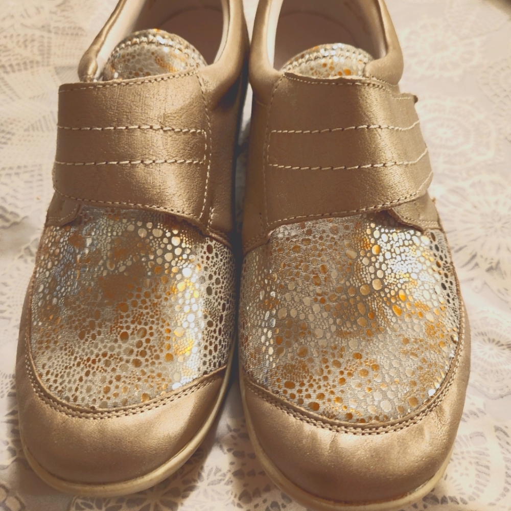 Remonte shoes champagne colour